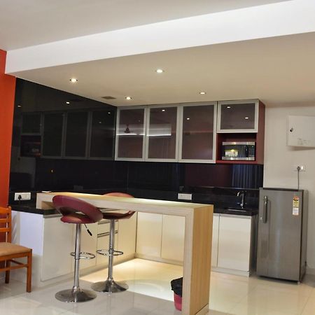 Satkar Paradise Aparthotel Manipal Exteriör bild